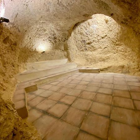 Villa Sol Casa Con Cueva Privada Y Vistas A La Iglesia Requena Dış mekan fotoğraf