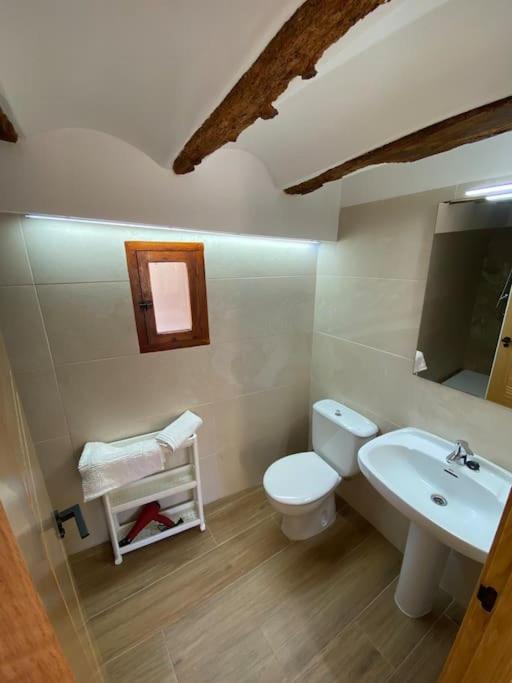 Villa Sol Casa Con Cueva Privada Y Vistas A La Iglesia Requena Dış mekan fotoğraf