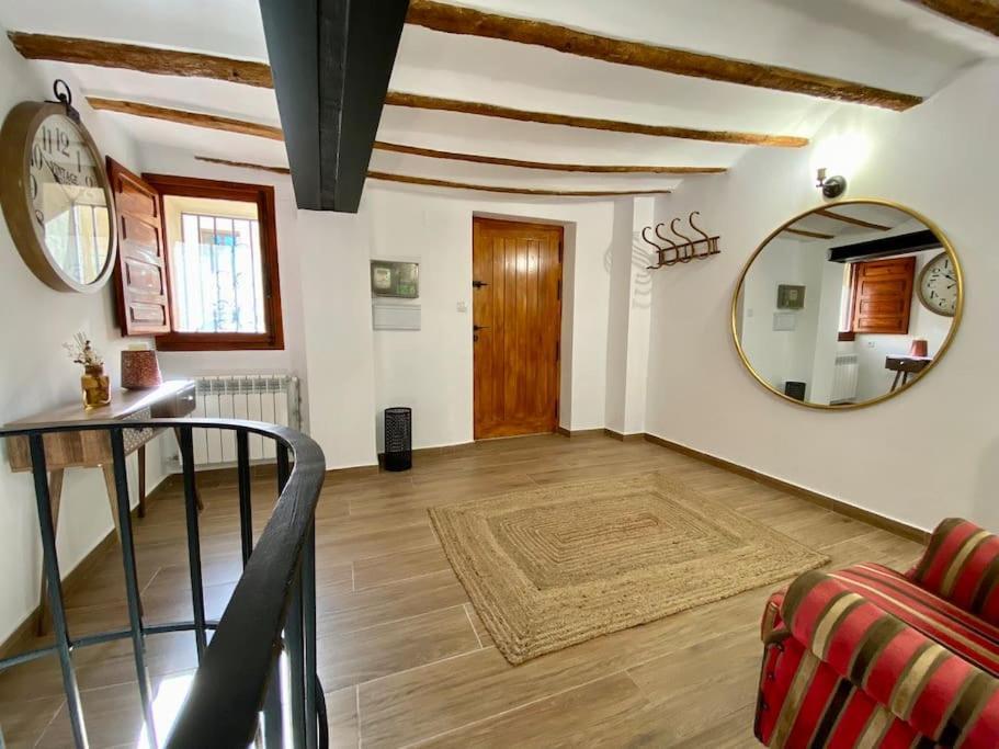 Villa Sol Casa Con Cueva Privada Y Vistas A La Iglesia Requena Dış mekan fotoğraf